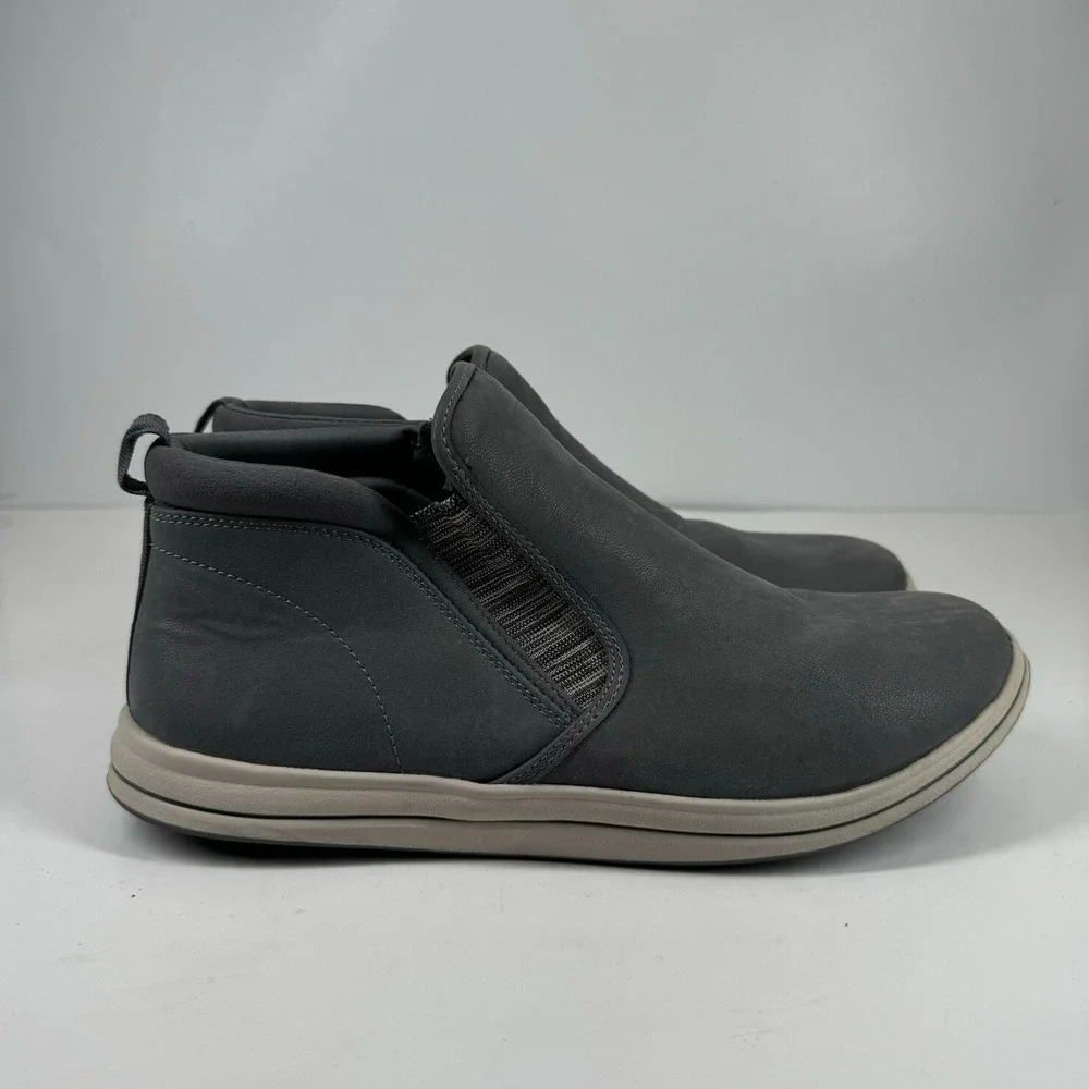 Clarks Cloudsteppers Breeze Clover Women's US 10W Grey Faux Nubuck Ankle Booties